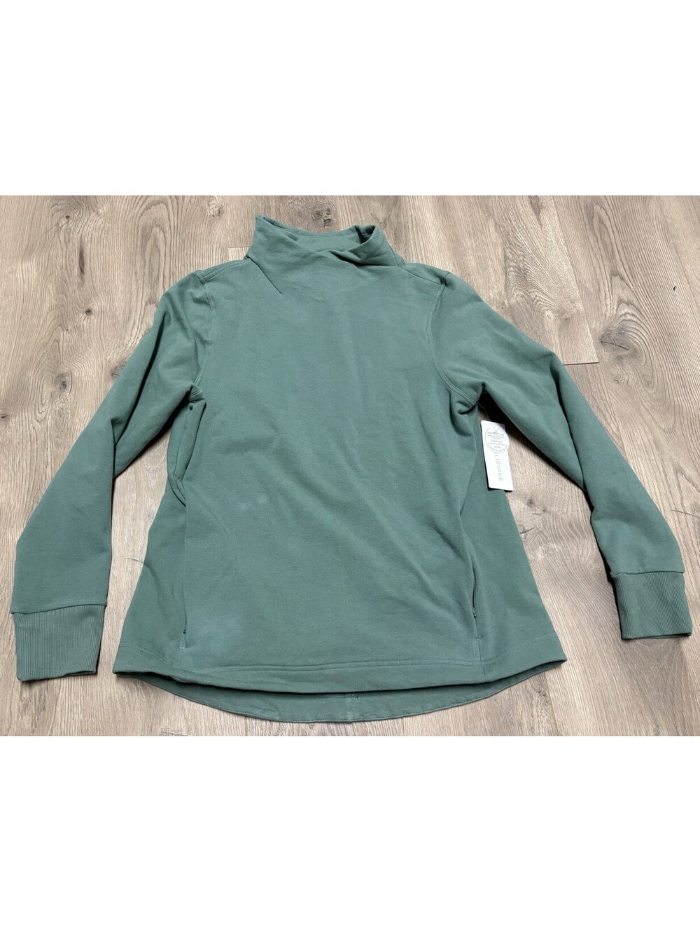 YOGALICIOUS Women's Pullover Mock Neck Crossover Sweatshirt NWT Large